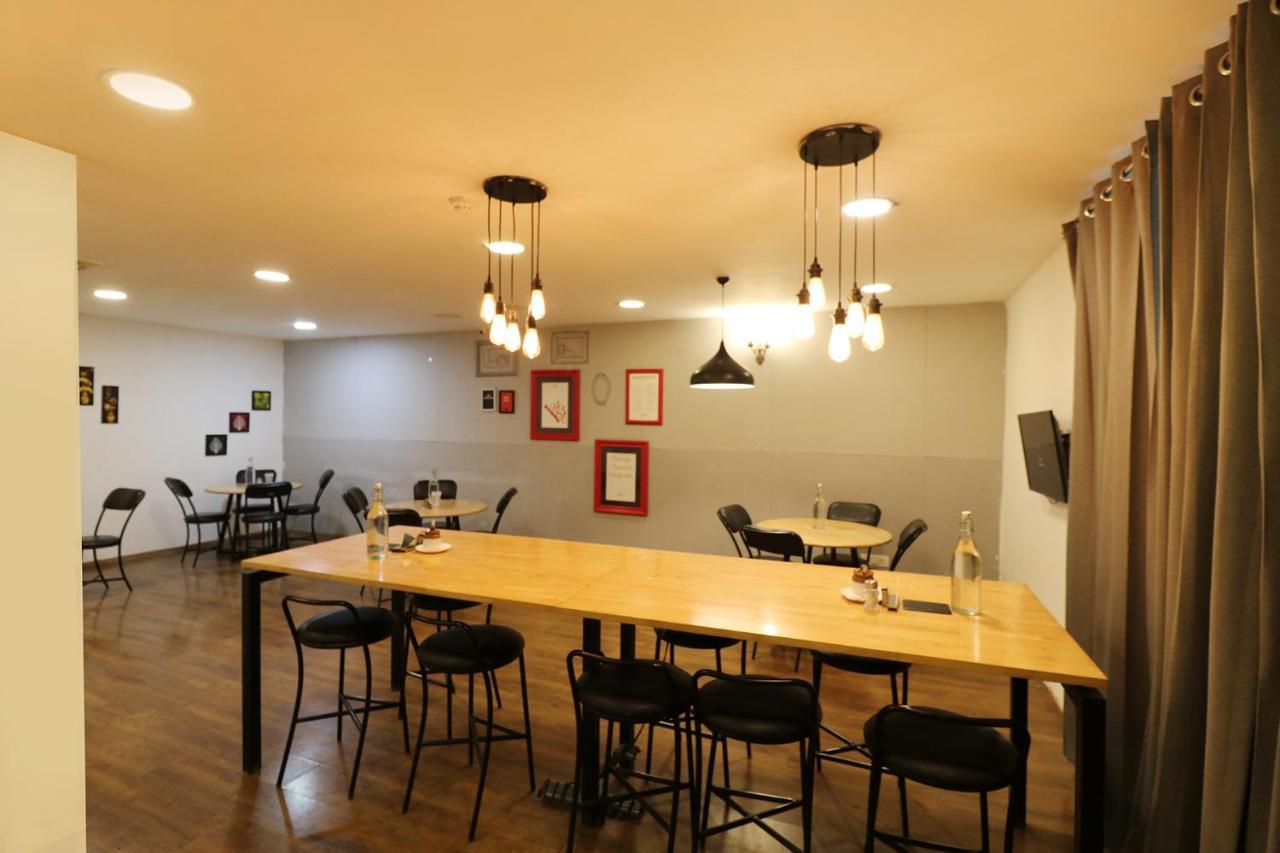 Fabhotel The Glory Gurgaon Esterno foto