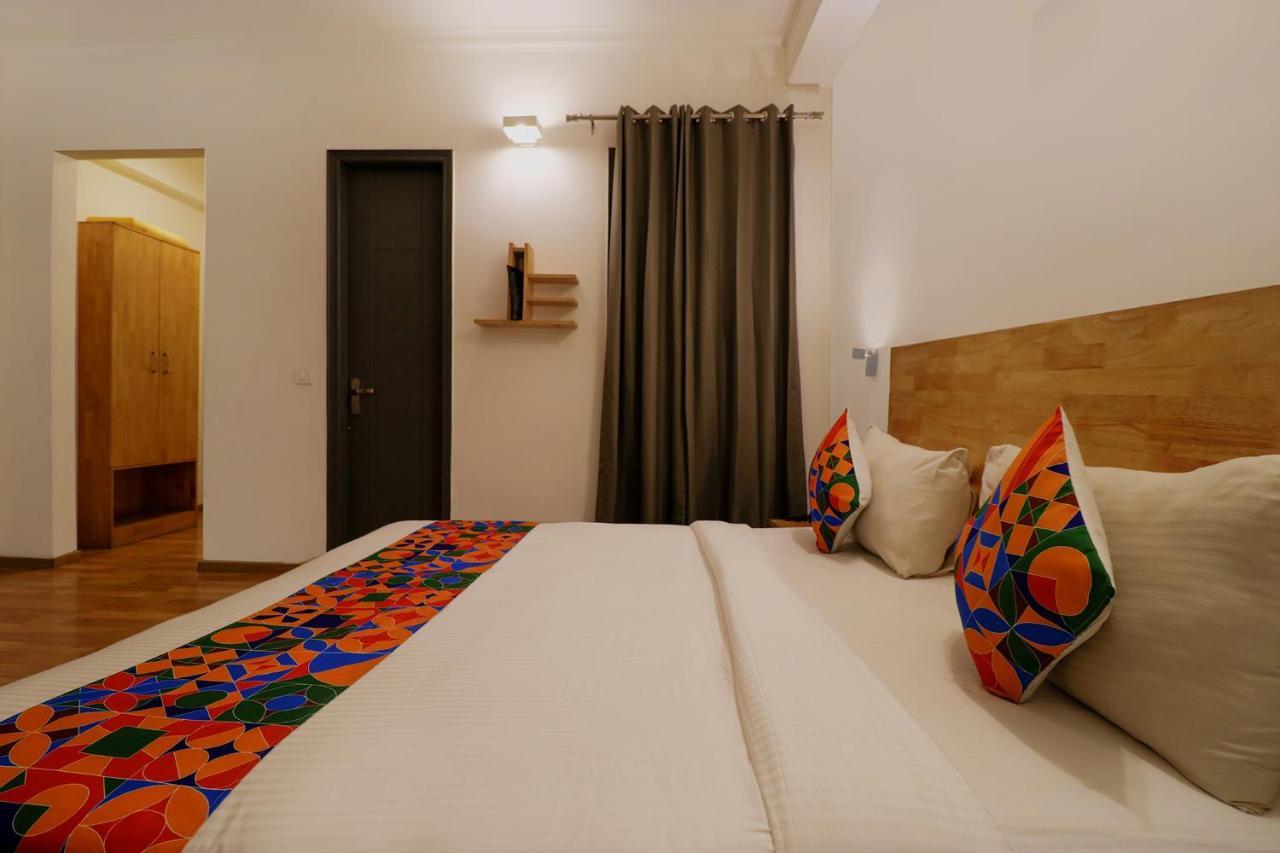 Fabhotel The Glory Gurgaon Esterno foto